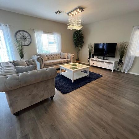 Spacious, Chic 3Bd, Sleeps 8 Convenient To Everything Las Vegas Exterior photo