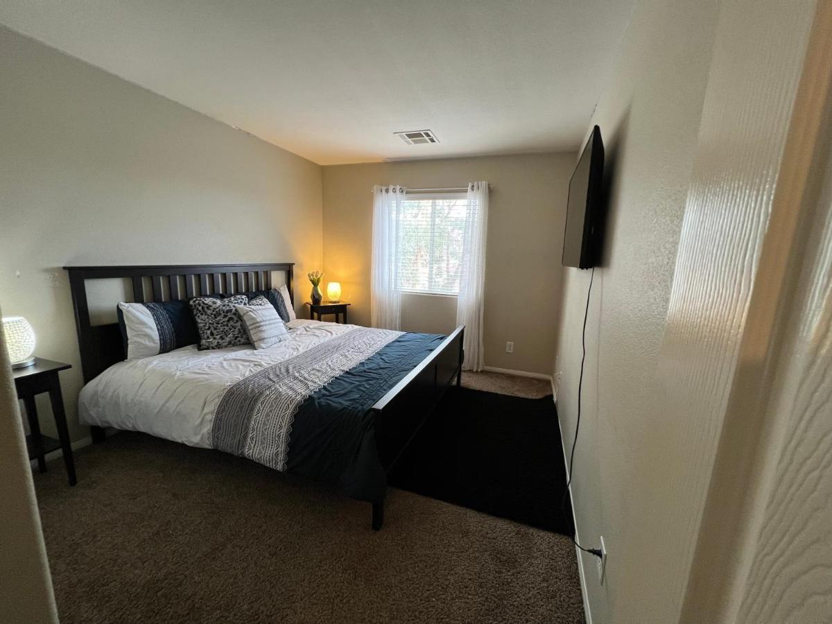 Spacious, Chic 3Bd, Sleeps 8 Convenient To Everything Las Vegas Exterior photo