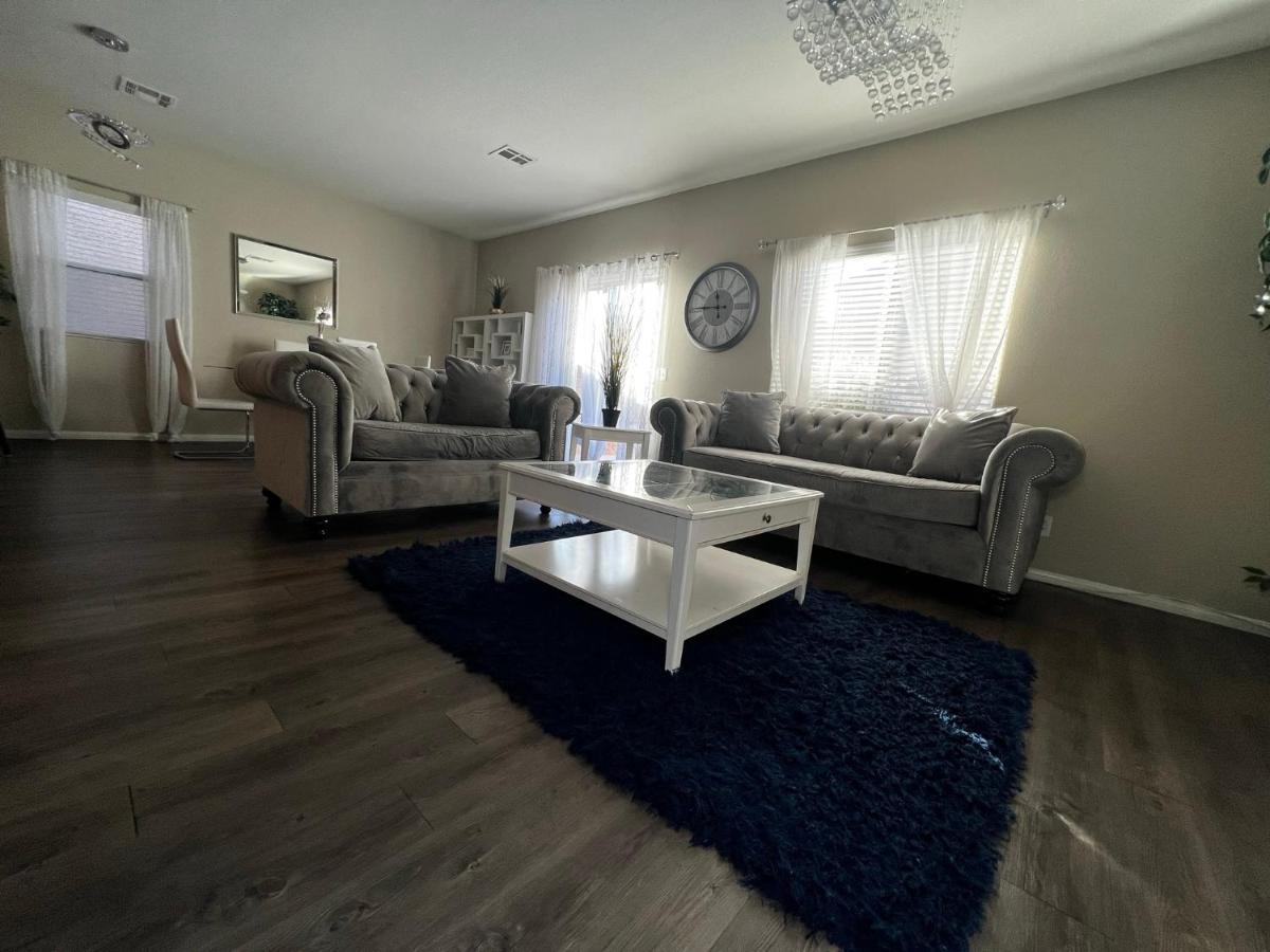 Spacious, Chic 3Bd, Sleeps 8 Convenient To Everything Las Vegas Exterior photo